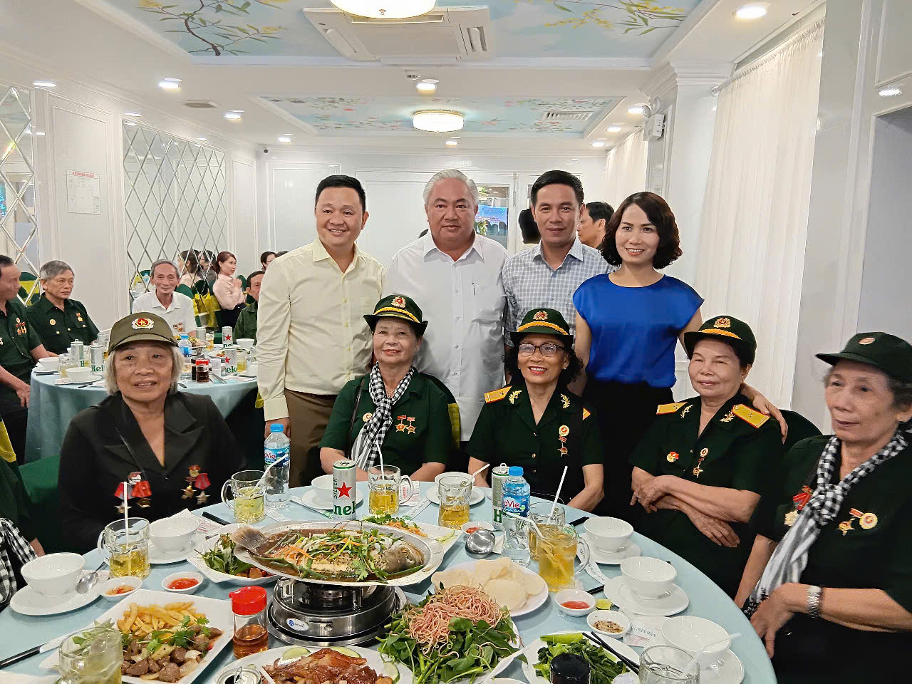 Sapharco và Sở Y tế Thành phố Hồ Chí Minh phối hợp tham gia đón tiếp Đoàn đại biểu tỉnh Bình Định thăm Thành phố Hồ Chí Minh