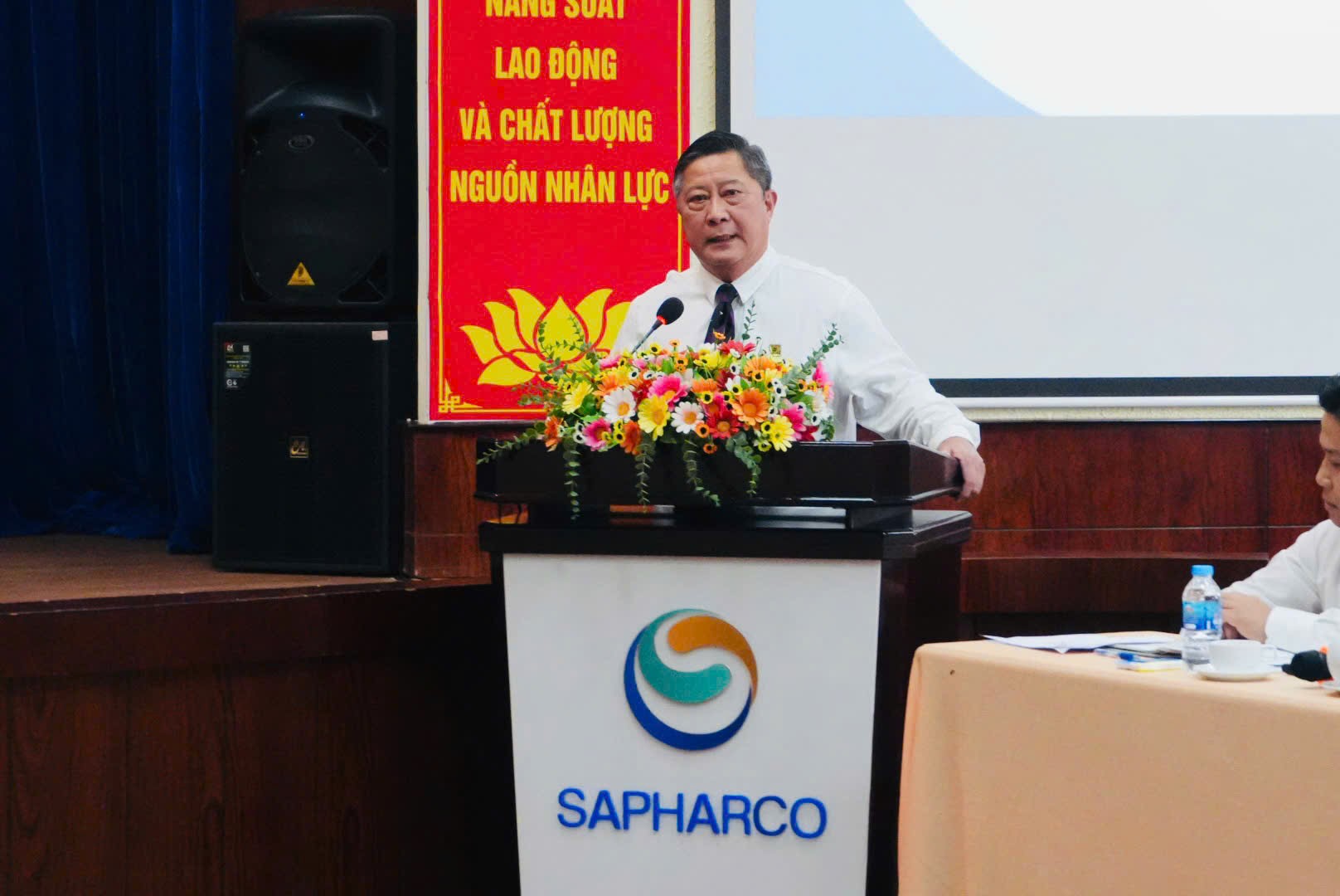 Sapharco công bố và trao quyết định về công tác cán bộ