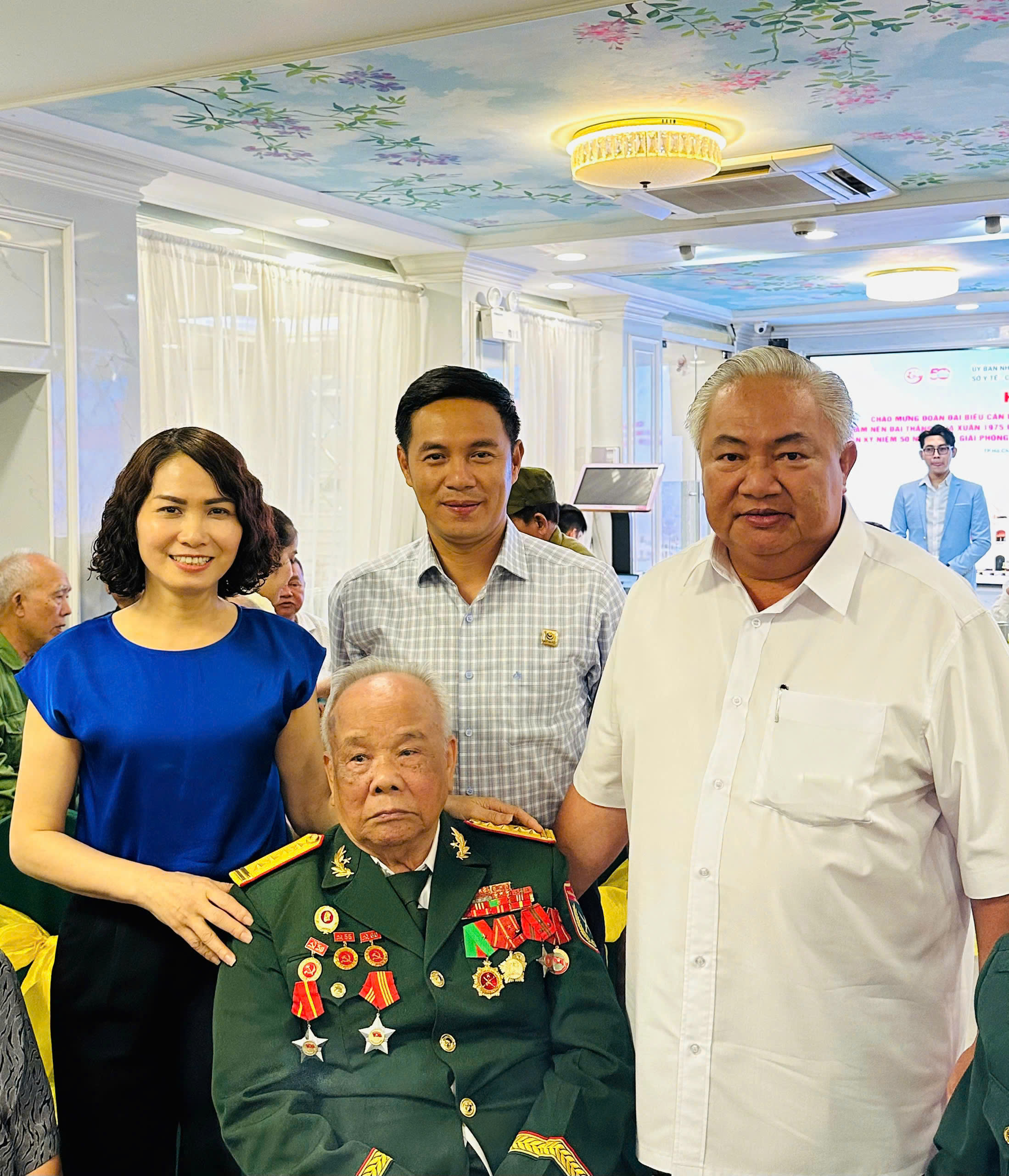 Sapharco và Sở Y tế Thành phố Hồ Chí Minh phối hợp tham gia đón tiếp Đoàn đại biểu tỉnh Bình Định thăm Thành phố Hồ Chí Minh