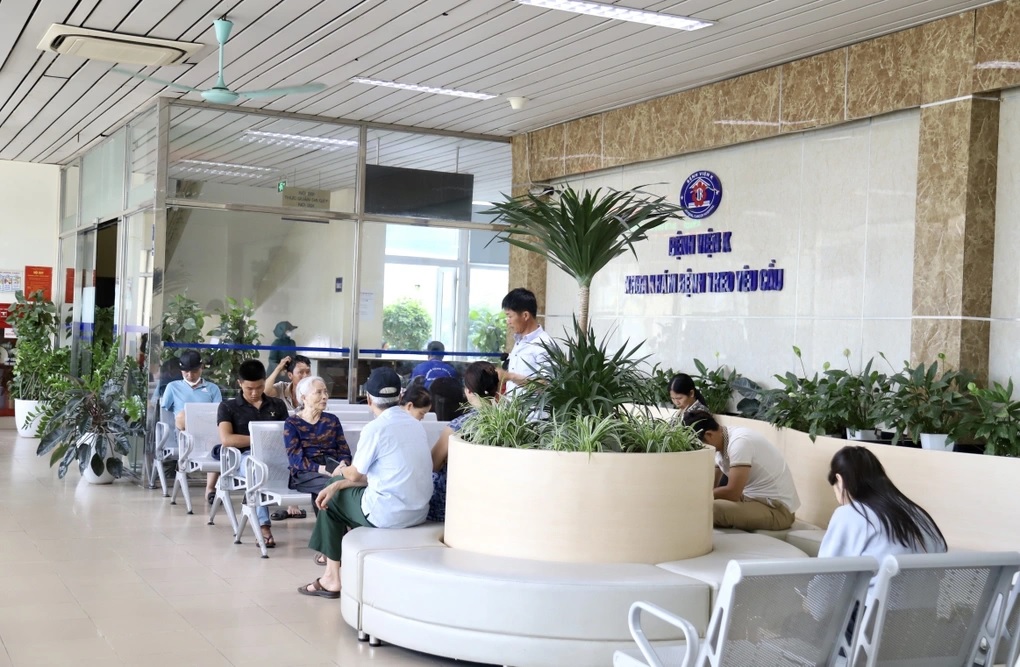 Nắng nóng gay gắt, Bộ Y tế khuyên hạn chế ra đường từ 10h đến 16h