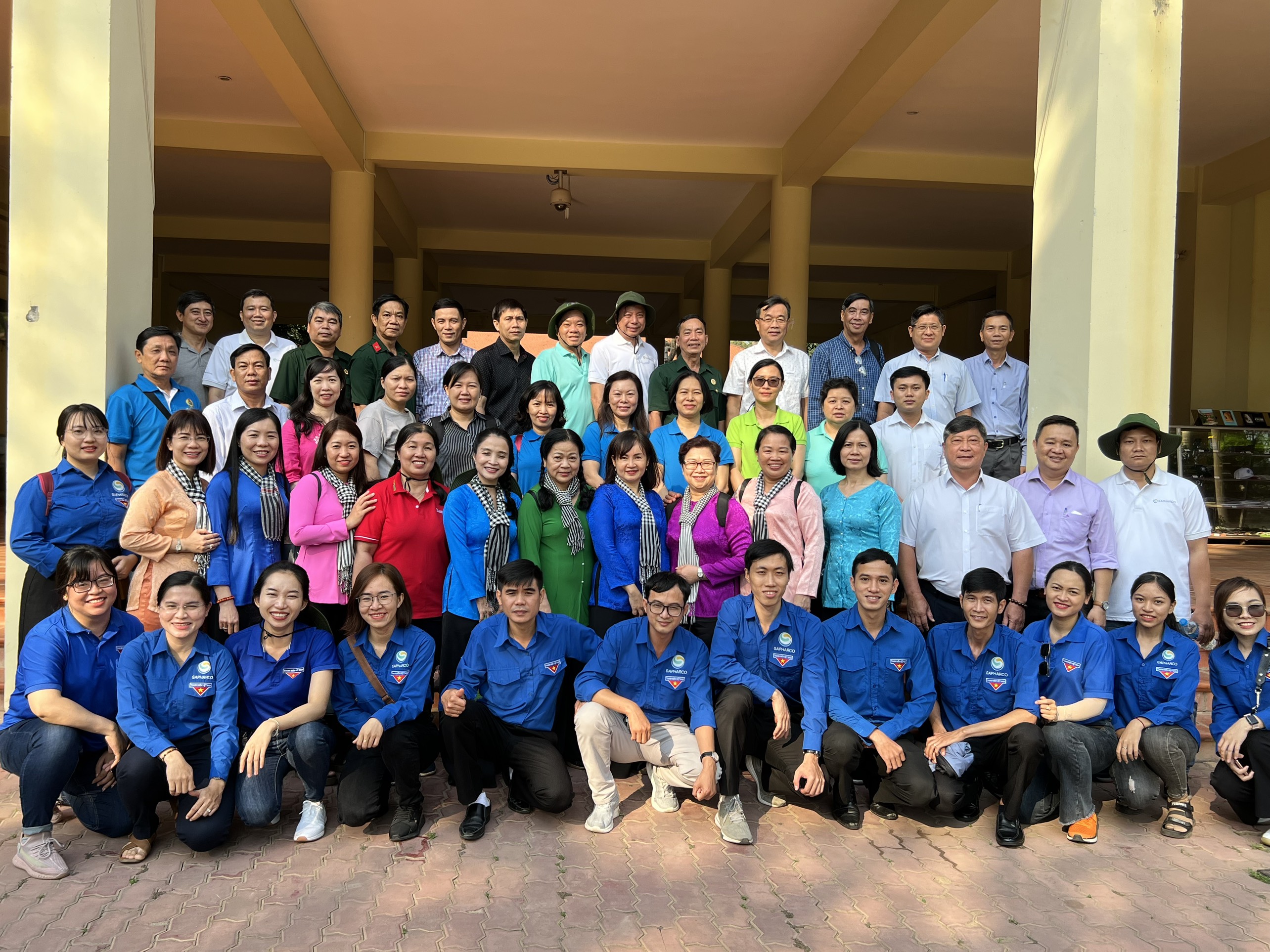 SAPHARCO - Tổ chức Chương trình gặp gỡ, đối thoại giữa Ban Thường vụ Đảng ủy với cấp ủy các chi đảng bộ cơ sở, các đoàn thể chính trị xã hội về công tác phát triển đảng viên; Hội nghị giao ban Dư luận xã hội và thông tin thời sự qúy I năm 2023.