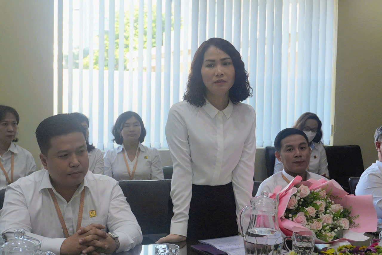 SAPHARCO Công bố và trao quyết định về việc tiếp nhận và bổ nhiệm Phó Tổng Giám đốc, tinh gọn bộ máy nhân sự Công ty TNHH MTV Dược Sài Gòn. SAPHARCO Công bố và trao quyết định về việc tiếp nhận và bổ nhiệm Phó Tổng Giám đốc, tinh gọn bộ máy nhân sự Công ty TNHH MTV Dược Sài Gòn.