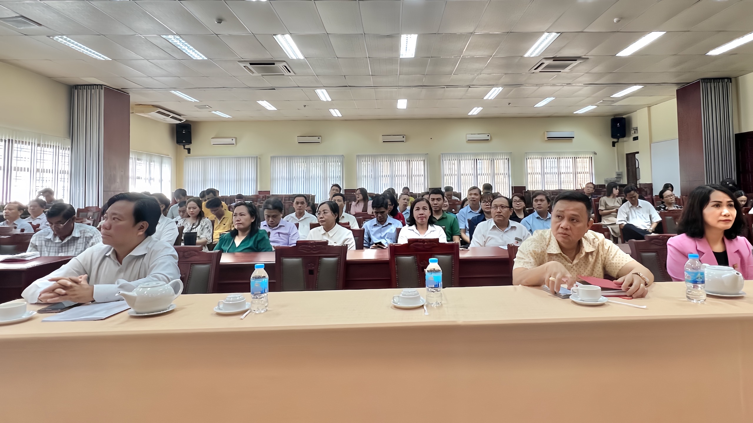 Công ty TNHH MTV Dược Sài Gòn tham dự Hội nghị học tập, quán triệt, tuyên truyền và triển khai thực hiện Nghị quyết, Chương trình hành động thực hiện Nghị quyết Đại hội Đảng bộ Ủy ban nhân dân Thành phố lần thứ I, nhiệm kỳ 2025-2030 Công ty TNHH MTV Dược Sài Gòn tham dự Hội nghị học tập, quán triệt, tuyên truyền và triển khai thực hiện Nghị quyết, Chương trình hành động thực hiện Nghị quyết Đại hội Đảng bộ Ủy ban nhân dân Thành phố lần thứ I, nhiệm kỳ 2025-2030