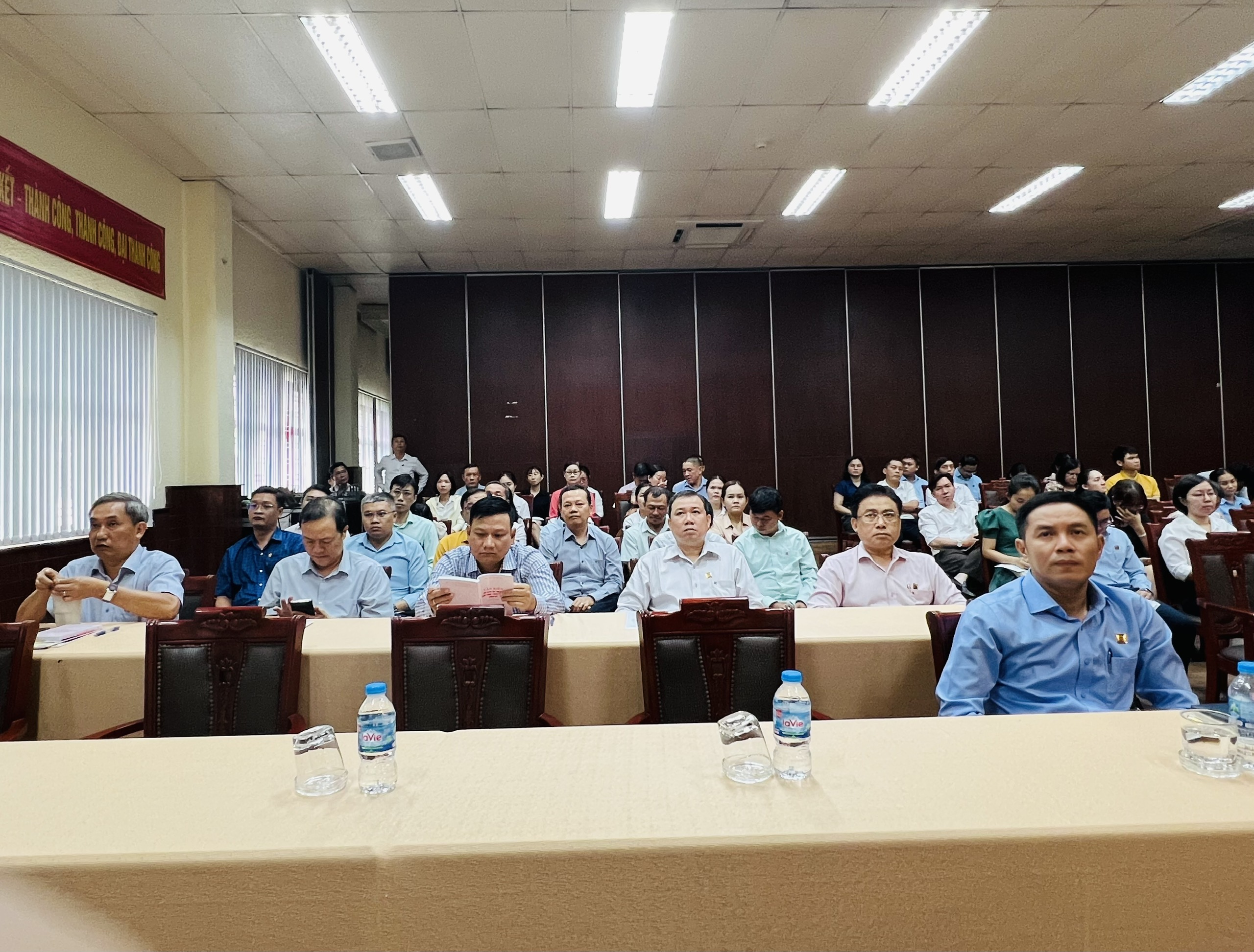 Đảng bộ SAPHARCO tham dự Hội nghị quán triệt, triển khai nghị quyết Hội nghị lần thứ 3 của Ban Chấp hành Trung ương Đảng