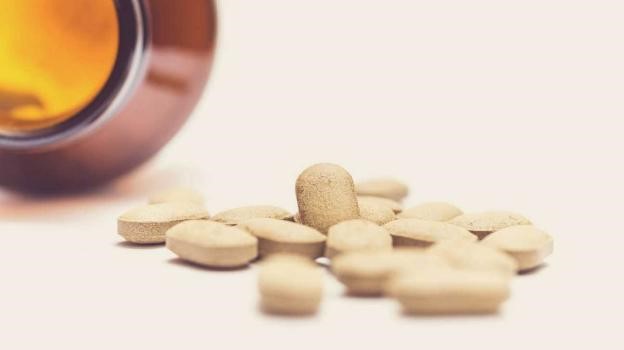 Có nên bổ sung vitamin C khi bị cảm lạnh? Có nên bổ sung vitamin C khi bị cảm lạnh?