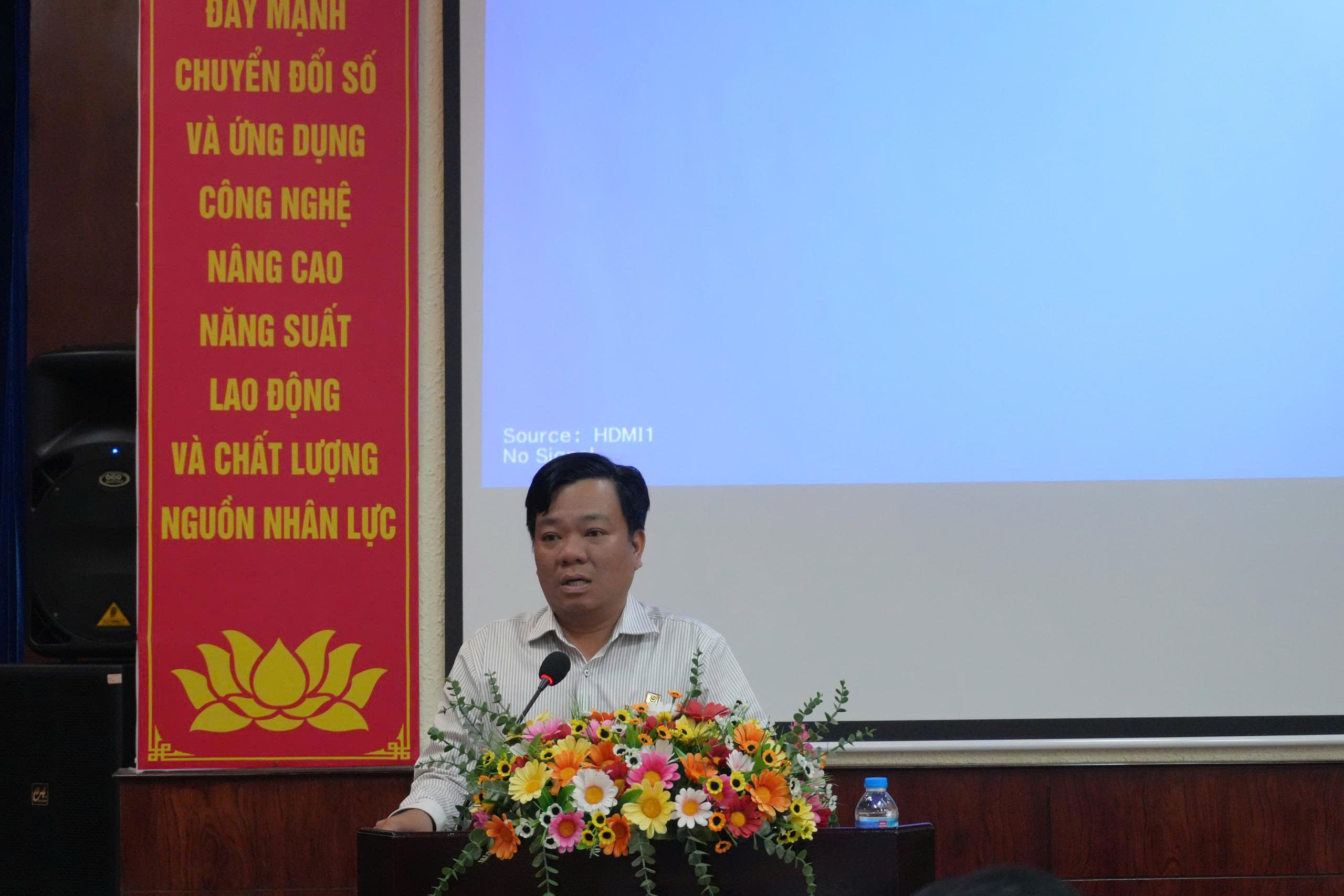 Công ty TNHH Một thành viên Dược Sài Gòn tham dự Hội nghị toàn quốc quán triệt 04 Nghị quyết của Bộ Chính trị Công ty TNHH Một thành viên Dược Sài Gòn tham dự Hội nghị toàn quốc quán triệt 04 Nghị quyết của Bộ Chính trị