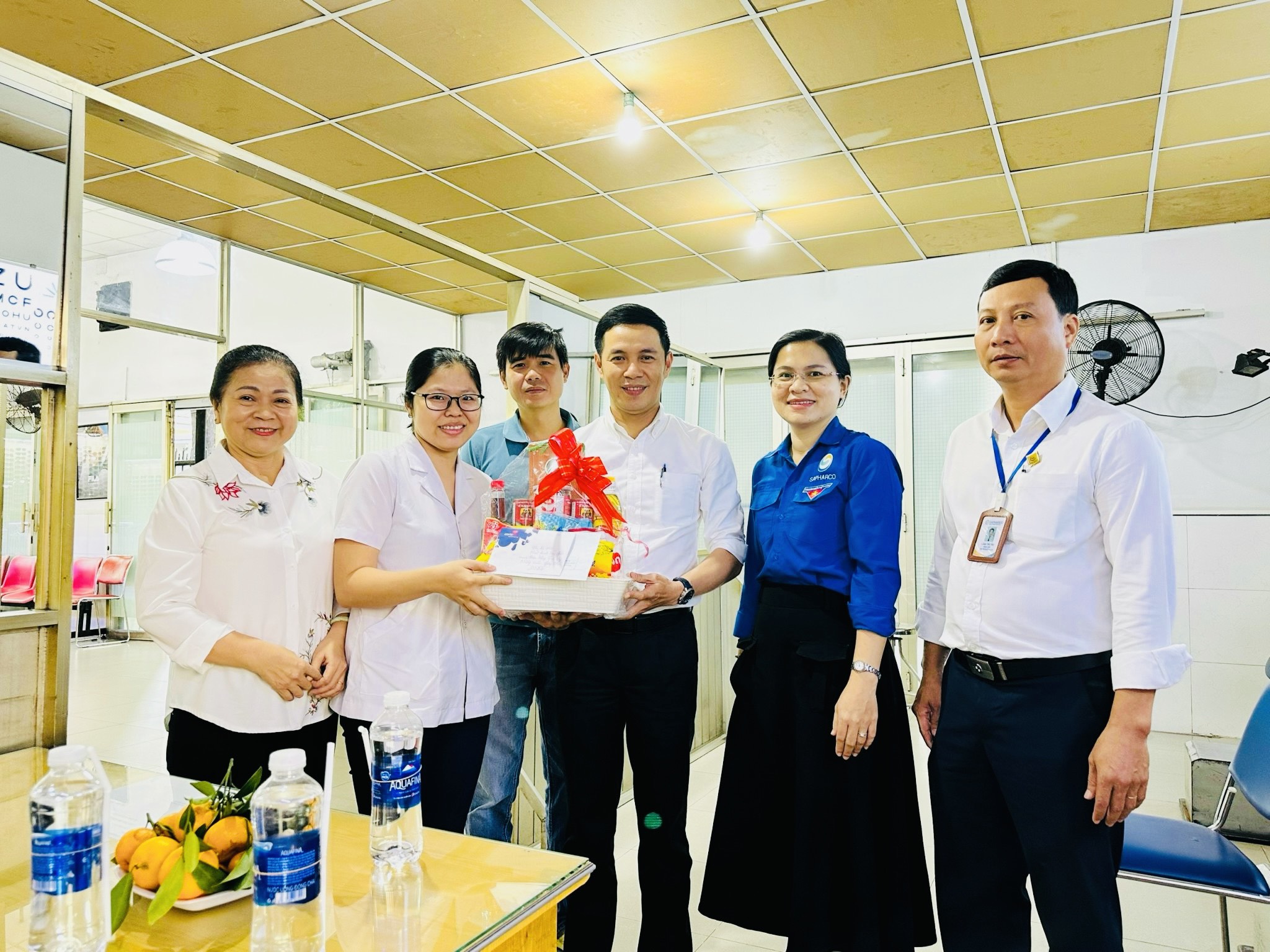SAPHARCO - Xuân Giáp Thìn ấm áp nghĩa tình SAPHARCO - Xuân Giáp Thìn ấm áp nghĩa tình