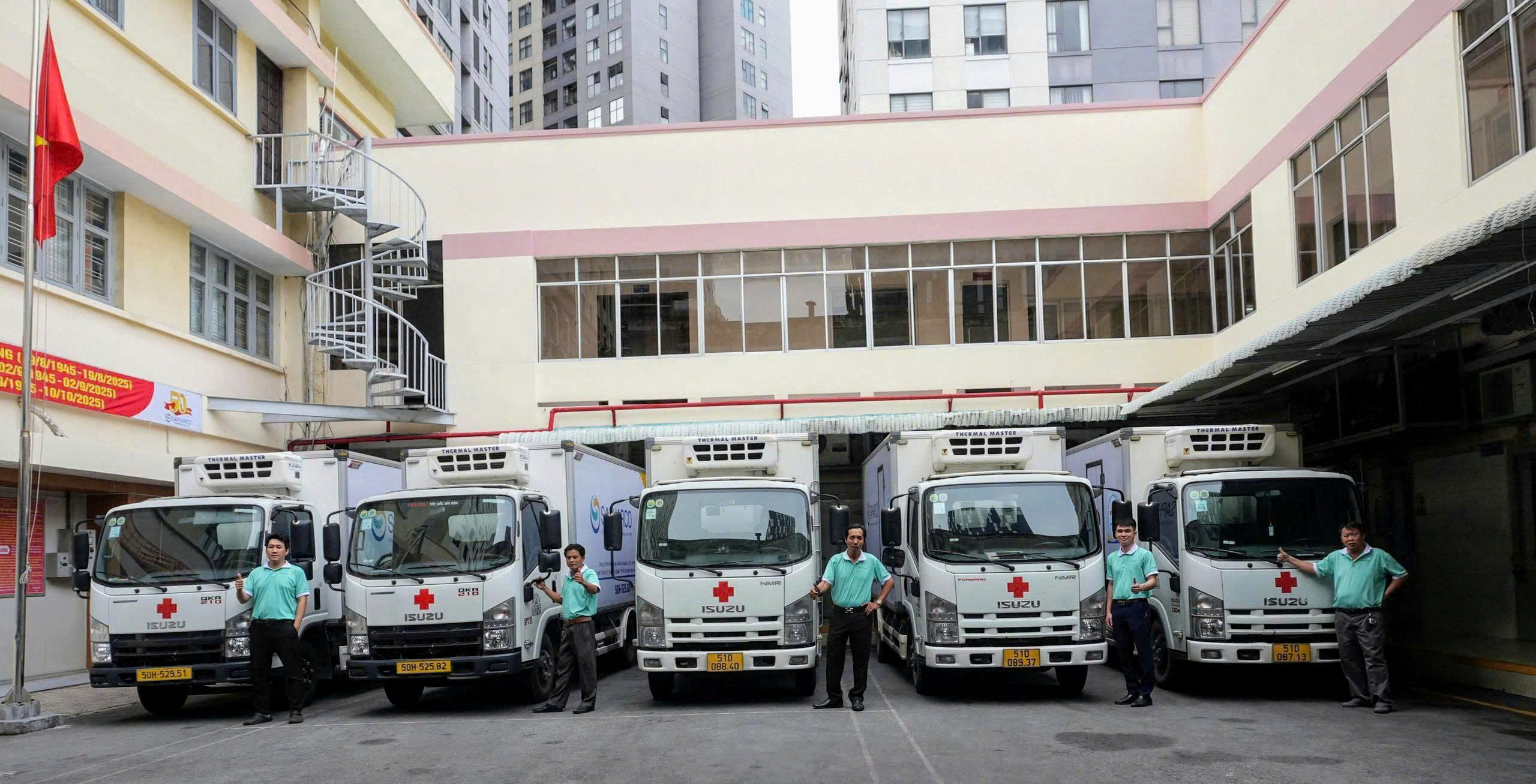 Tạo ra giá trị vượt trội trong từng lô hàng - Hành trình 50 năm đồng hành vì sức khỏe cộng đồng Tạo ra giá trị vượt trội trong từng lô hàng - Hành trình 50 năm đồng hành vì sức khỏe cộng đồng