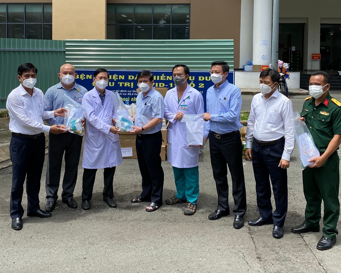 Công ty TNHH MTV Dược Sài Gòn đóng góp hơn 39.000 phần quà ủng hộ phòng, chống dịch Covid-19