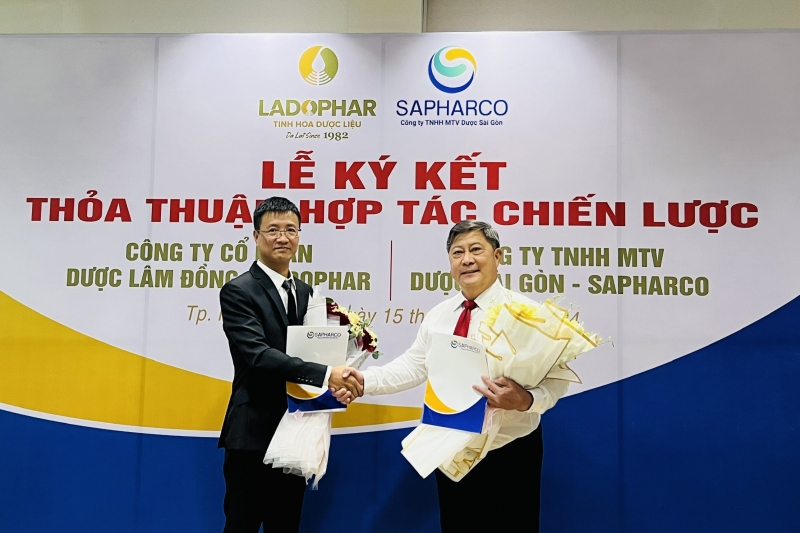 SAPHARCO ký kết thỏa thuận hợp tác với Công ty Cổ phần Dược phẩm Lâm Đồng (LADOPHAR).