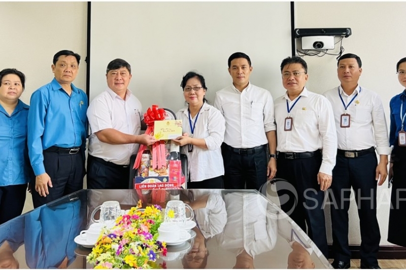 SAPHARCO - Xuân Giáp Thìn ấm áp nghĩa tình